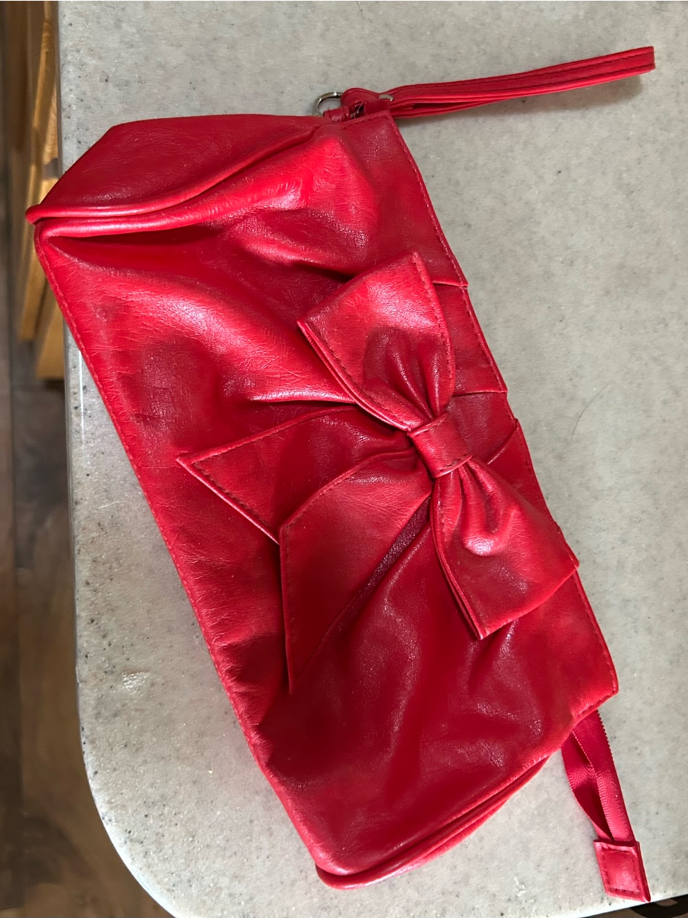 Red Bow Accent Wristlet Clutch
